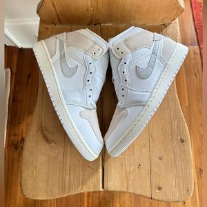 NIB Air Jordan 1 Mid SE Craft (Men’s)